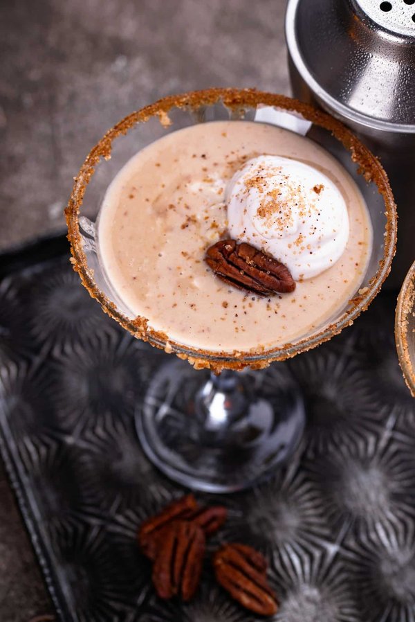 How to Craft a Perfect Espresso Martini with Freshly Brewed Coffee?